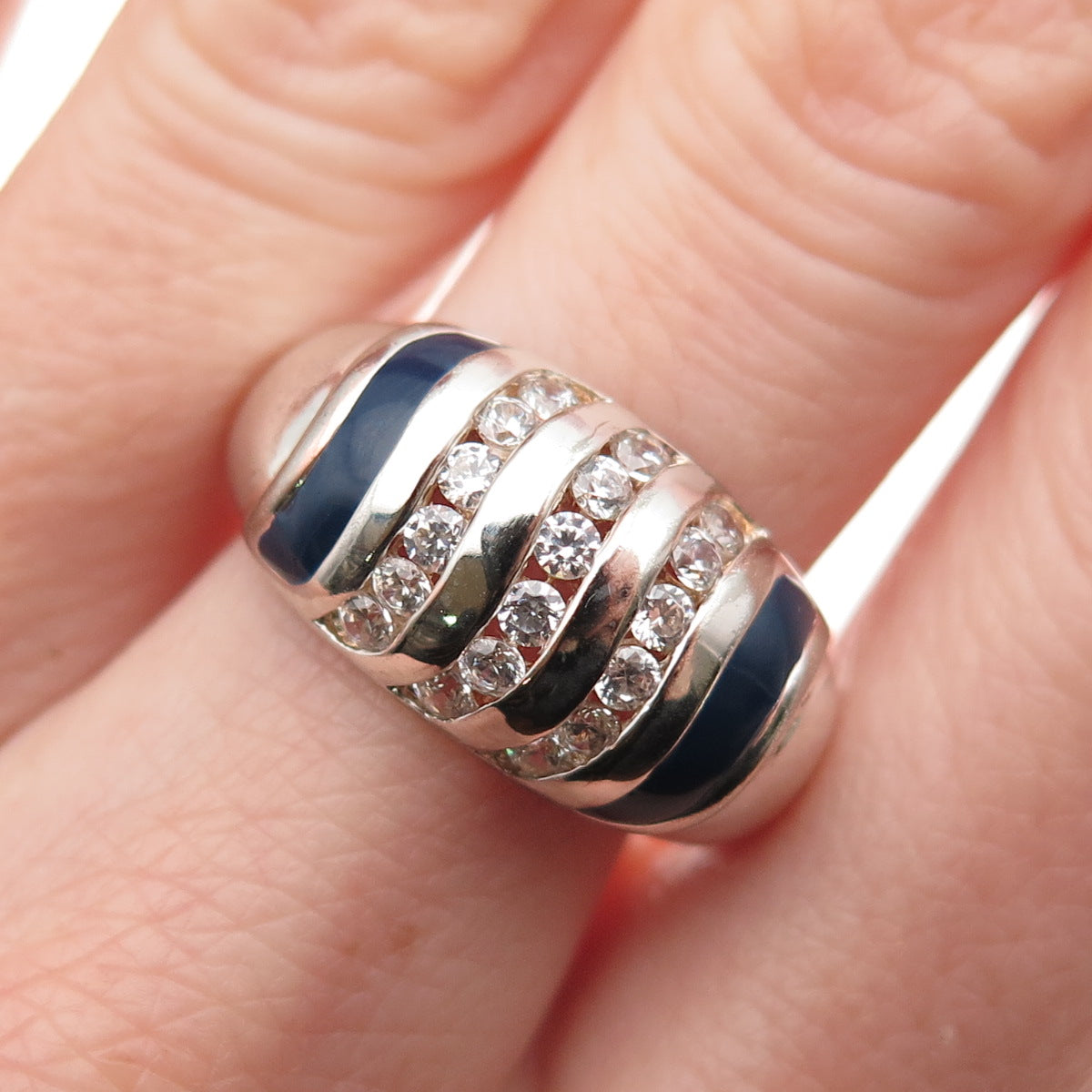 925 Sterling Silver Enamel & Round-Cut C Z Dome Ring Size 8.25