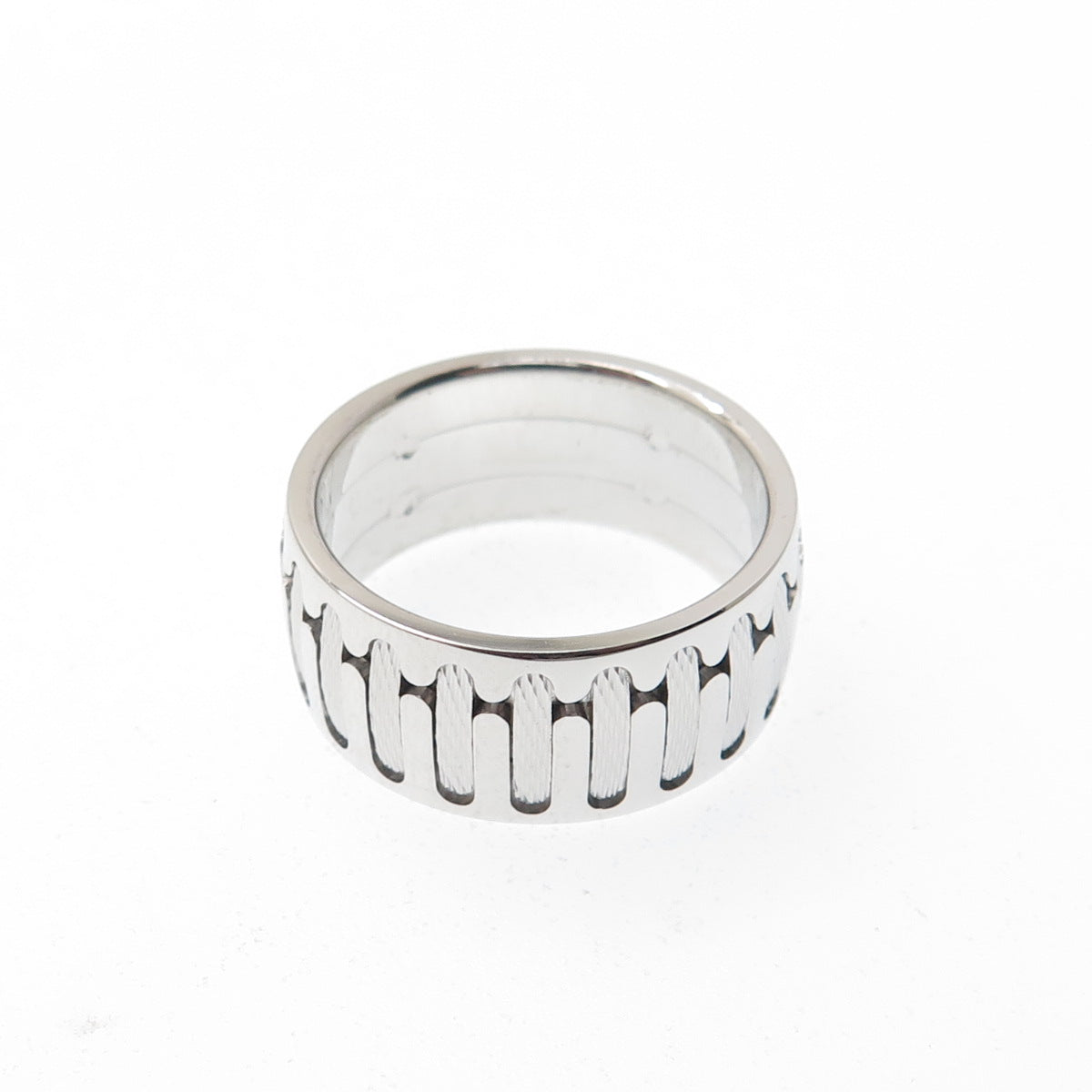 NEOS 925 Sterling Silver Textured Sewing Stitches Band Ring Size 8.25