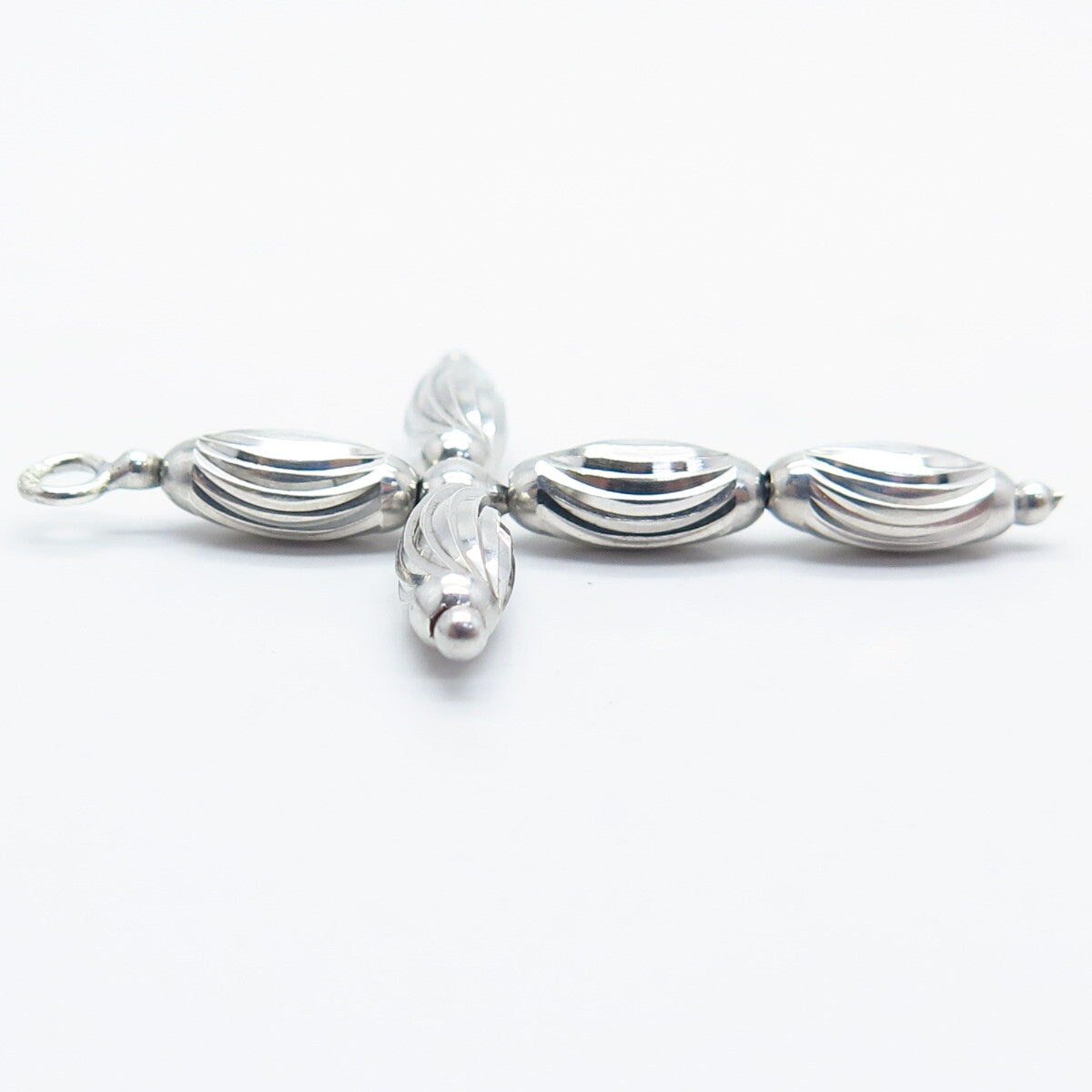 925 Sterling Silver Vintage Ribbed Religious Cross Pendant
