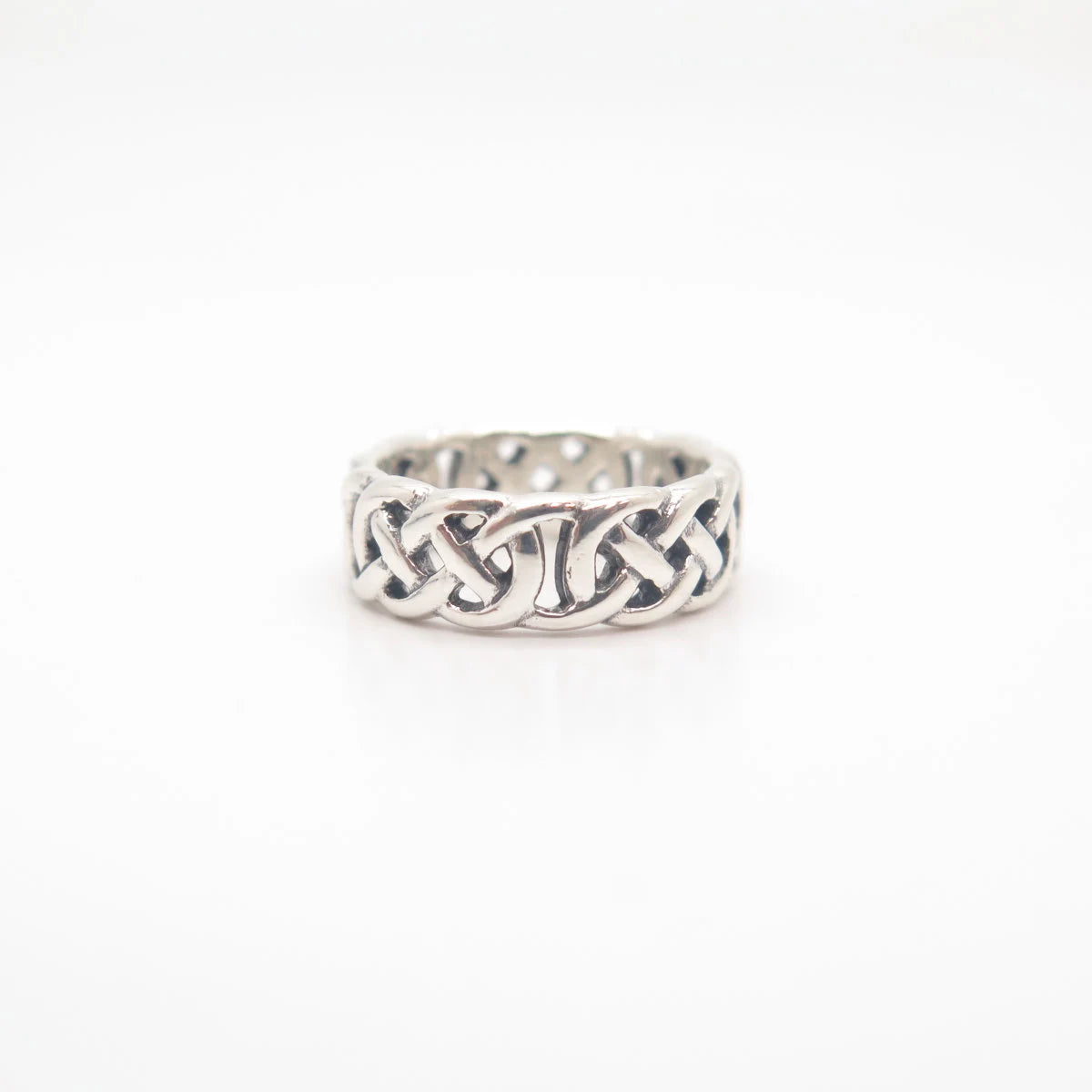 925 Sterling Silver Vintage Celtic Band Ring Size 5