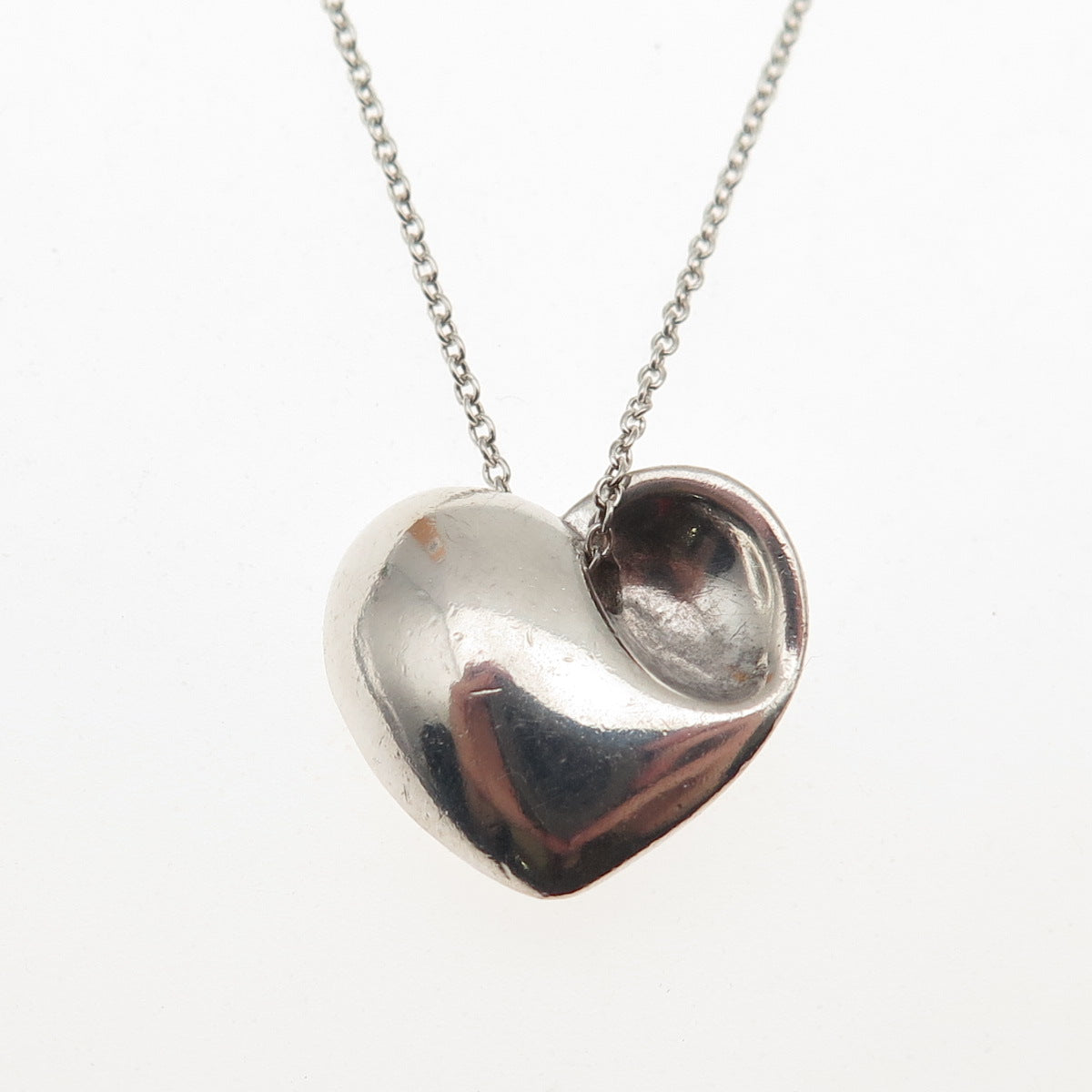 TIFFANY & CO. Sterling Silver Vintage Modernist Heart Cable Chain Necklace 16"