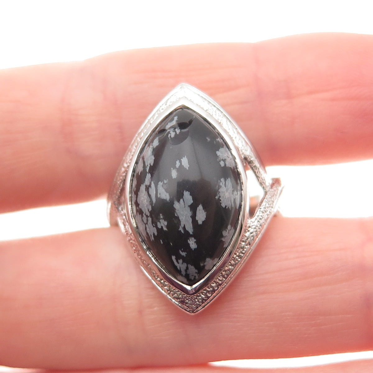 925 Sterling Silver Vintage Real Snowflake Obsidian Modernist Ring Size 9
