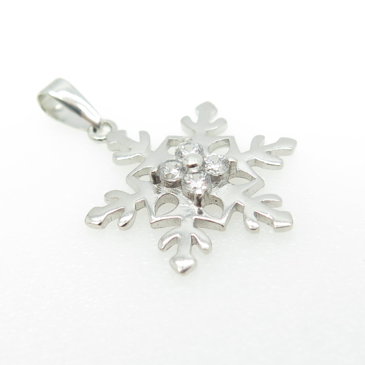 925 Sterling Silver Round-Cut C Z Snowflake Pendant