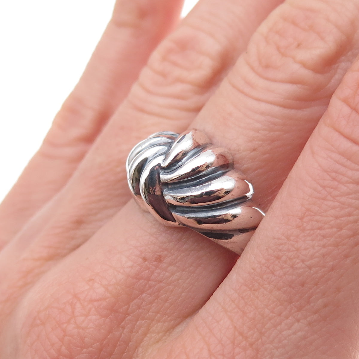 925 Sterling Silver Vintage Modernist Oxidized Ring Size 8.25