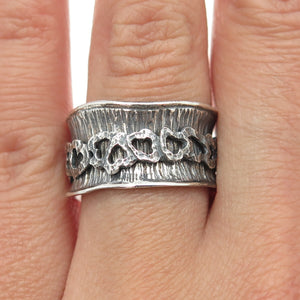 925 Sterling Silver Vintage Textured Modernist Ring Size 8