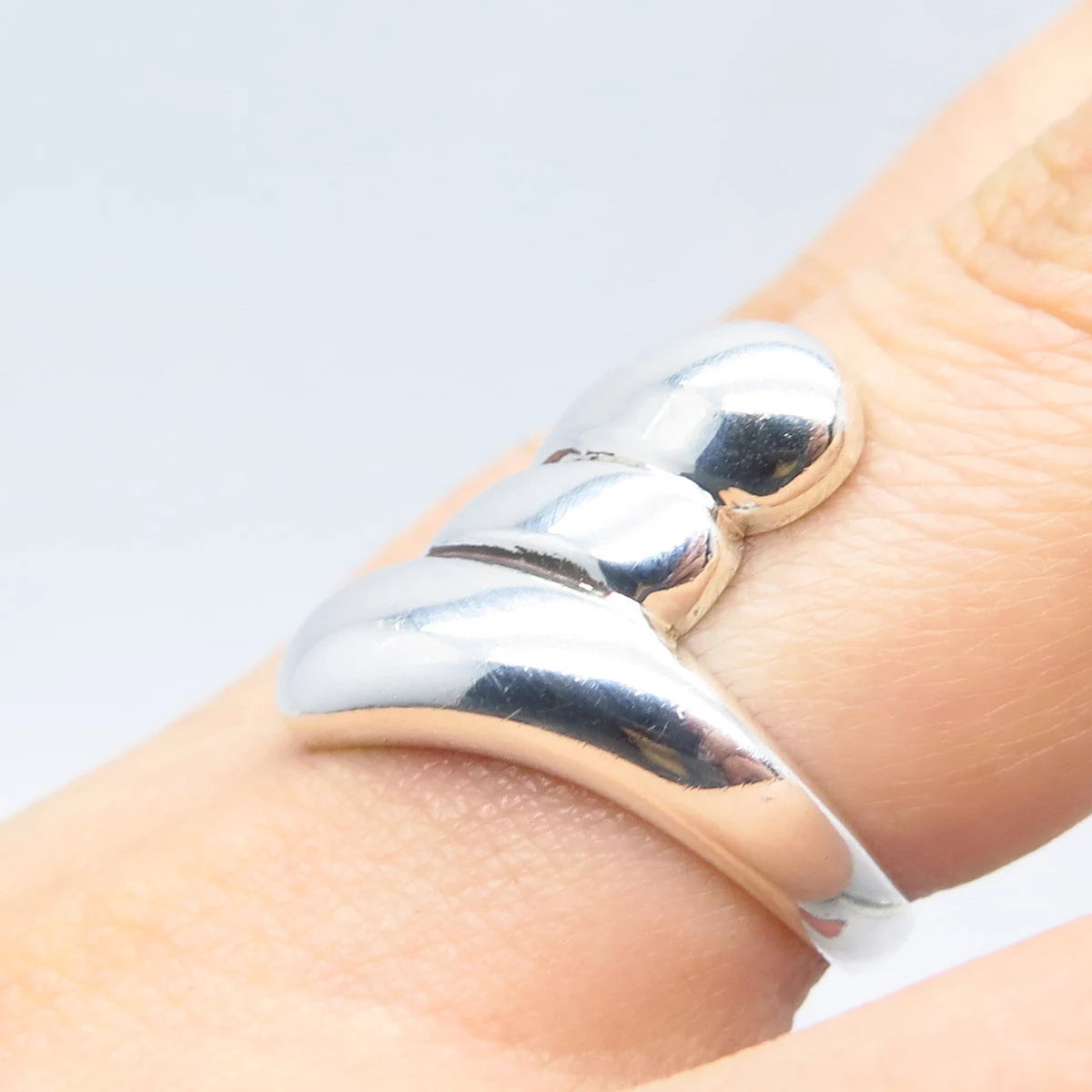 925 Sterling Silver Vintage Ribbed Ring Size 7.25