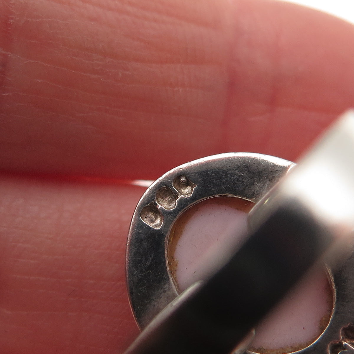 980 Silver Vintage Real Pink MOP Modernist Oxidized Ring Size 6.25