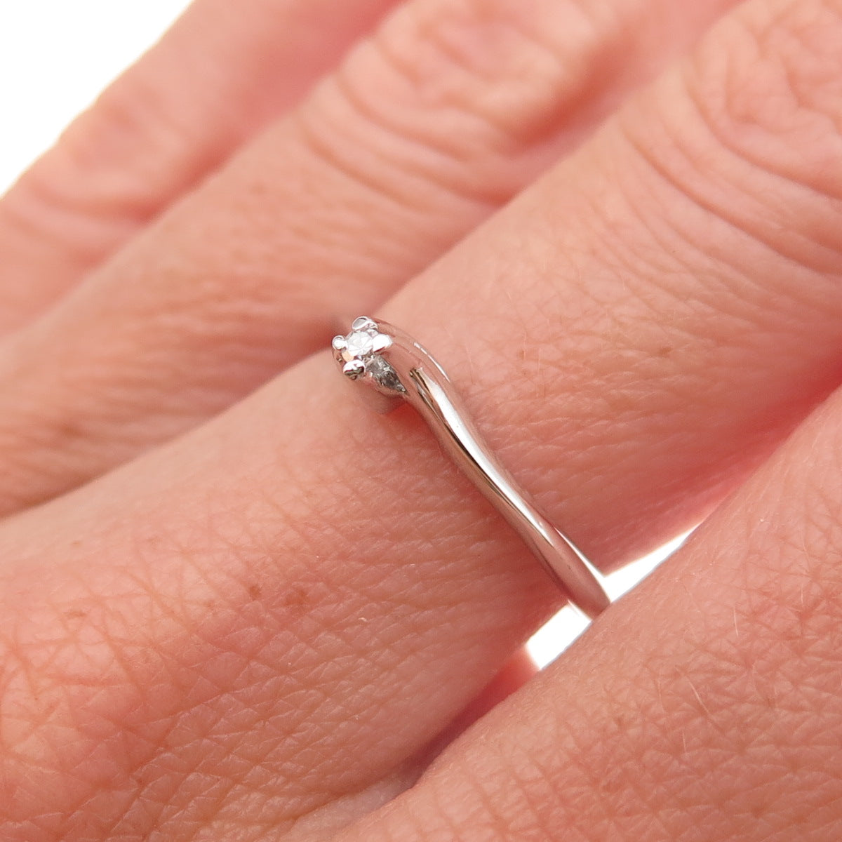925 Sterling Silver Vintage Real Diamond Engagement Stackable Ring Size 7.25