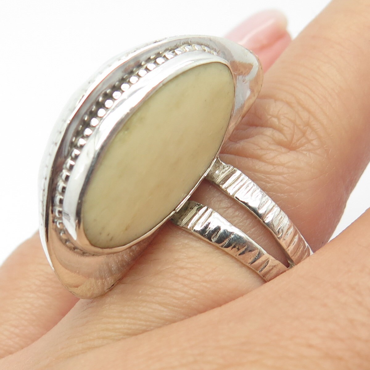 925 Sterling Silver Vintage Real Shell Modernist Ring Size 6.75