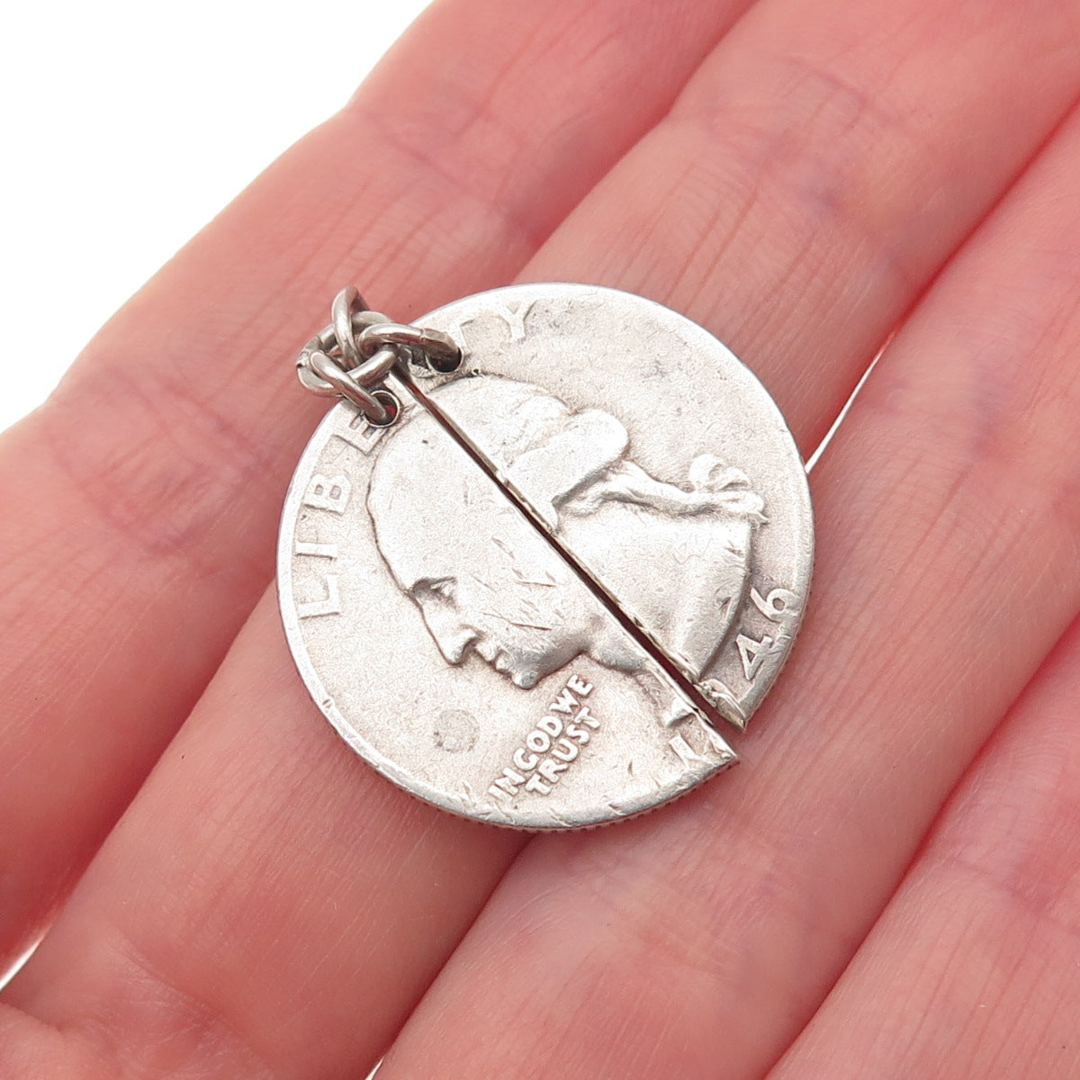 900 Silver Antique 1946 US Washington Quarter 2-Piece Coin Charm Pendant
