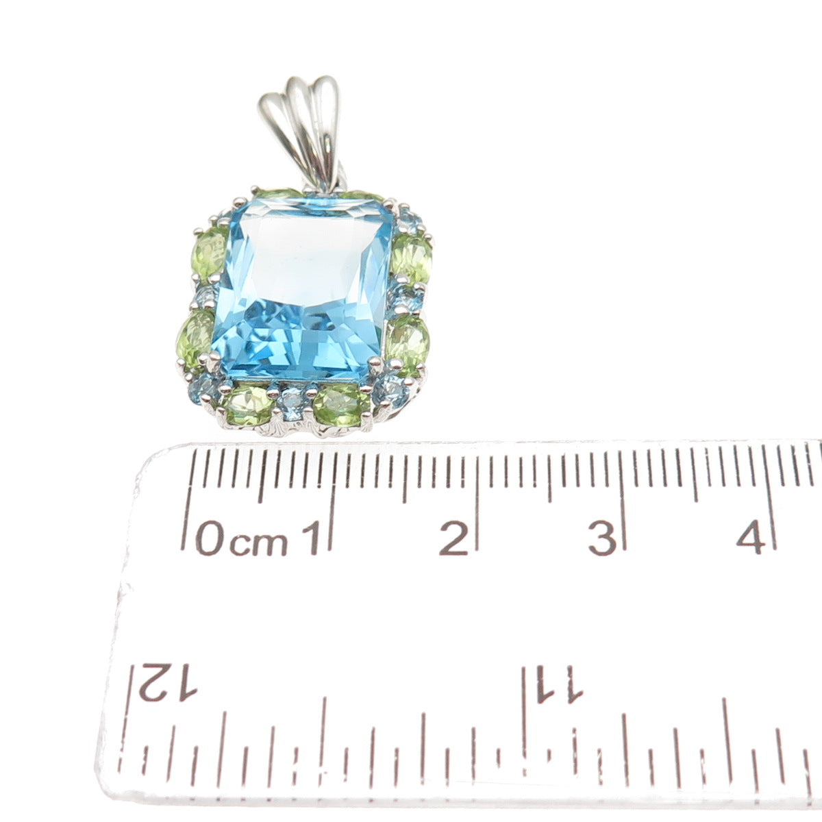 JACKSON HOLE 925 Sterling Silver Real Blue Topaz & Peridot Charm Pendant