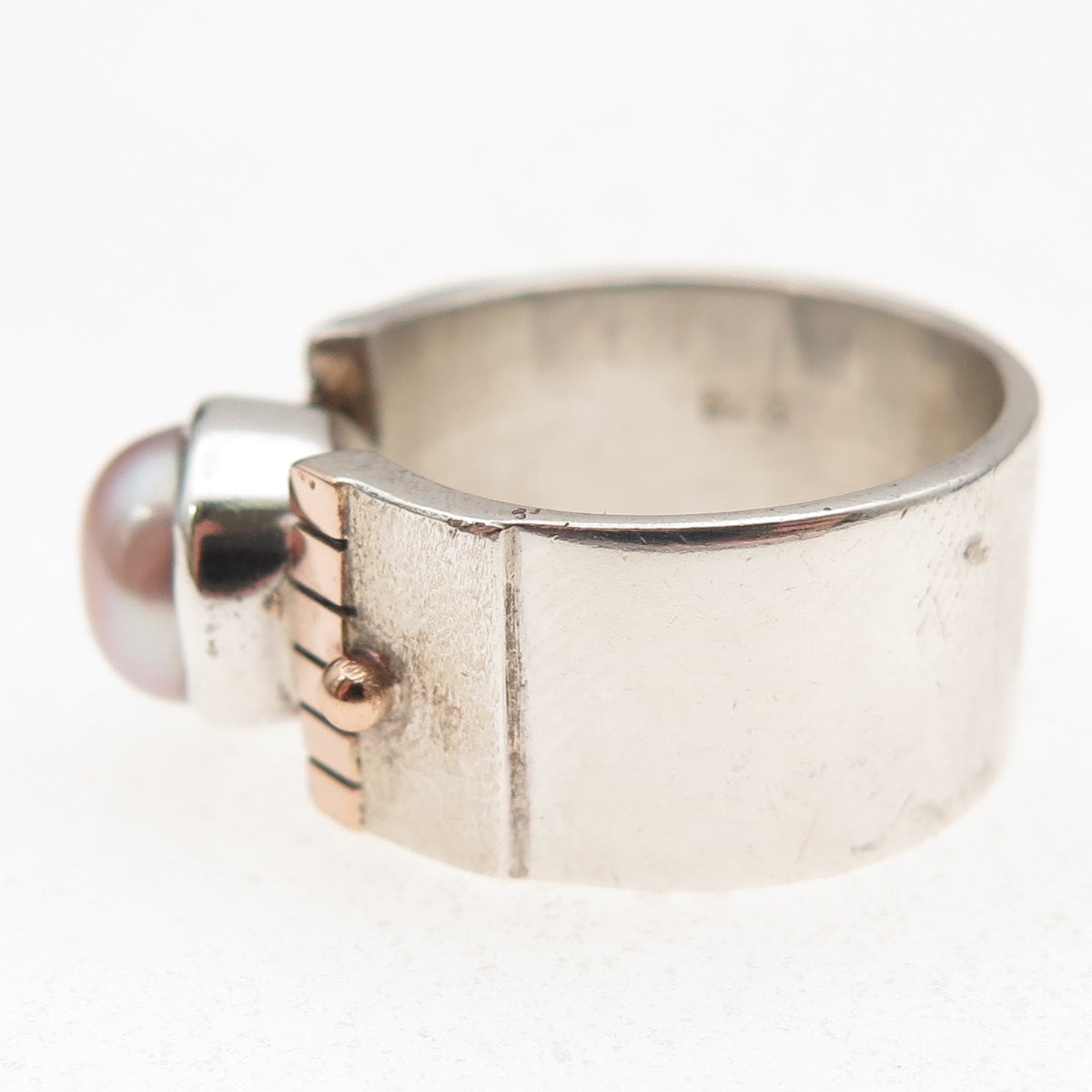 925 Sterling Silver 10K Gold Vintage Real Pearl Modernist Oxidized Ring Size 8