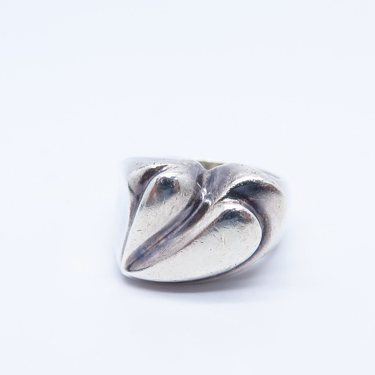 925 Sterling Silver Vintage Heart Ring Size 5.75