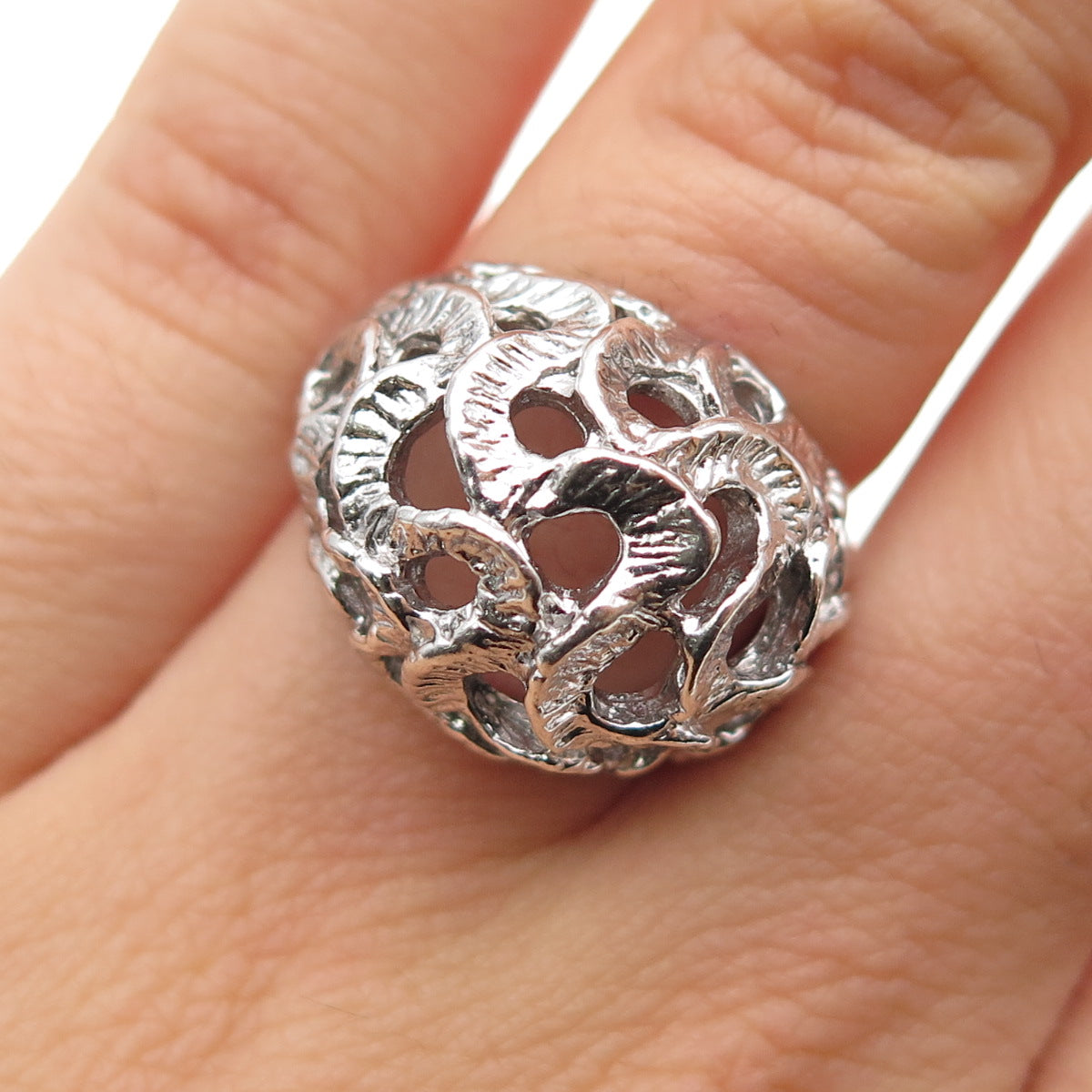 925 Sterling Silver Vintage Modernist Wavy Dome Ring Size 6