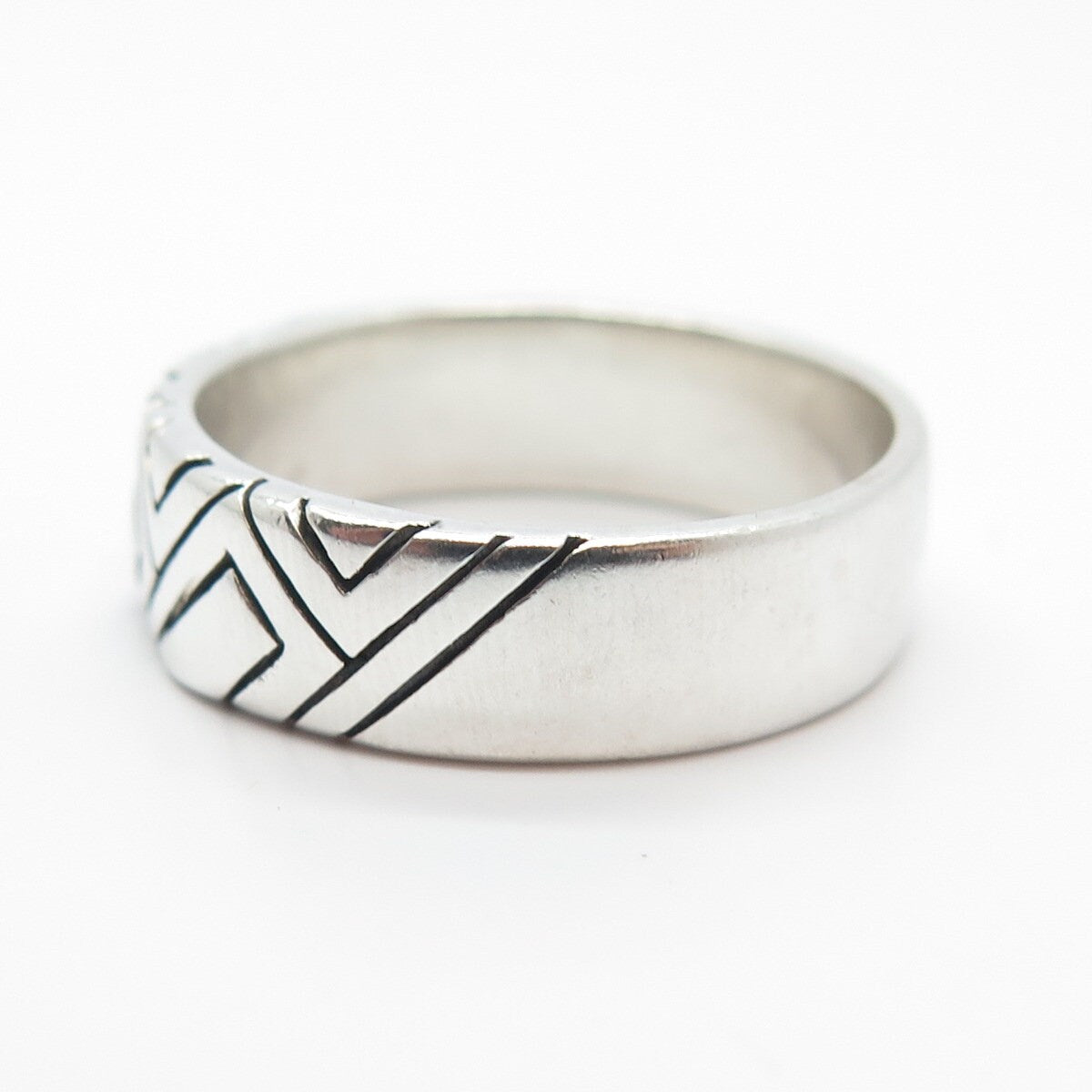 925 Sterling Silver Vintage Geometric Band Ring Size 10.25