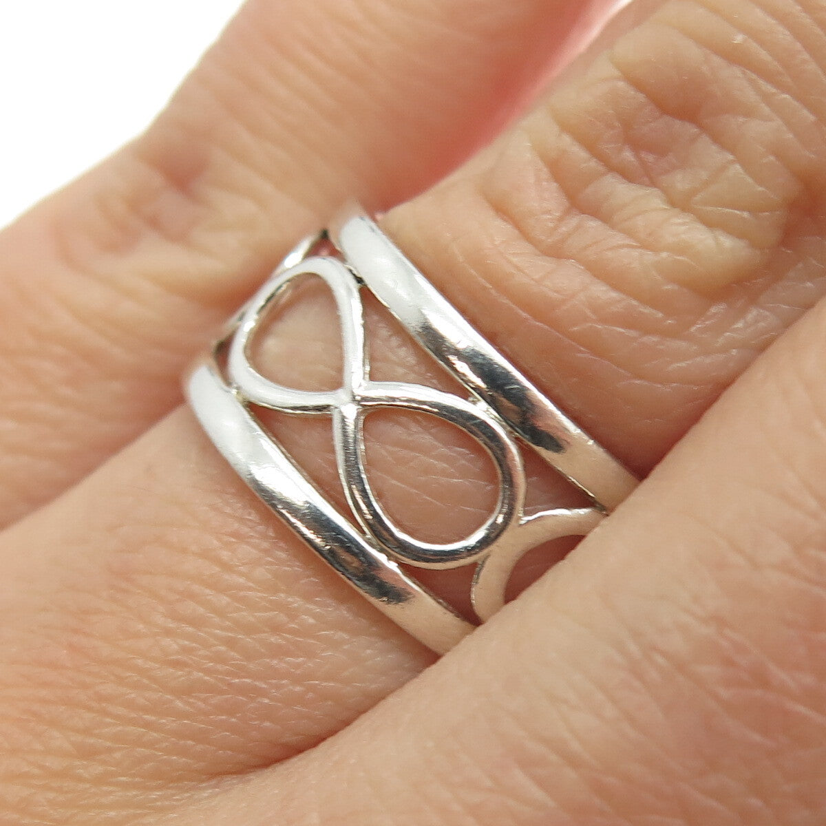 925 Sterling Silver Vintage All Around Infinity Band Ring Size 6.75