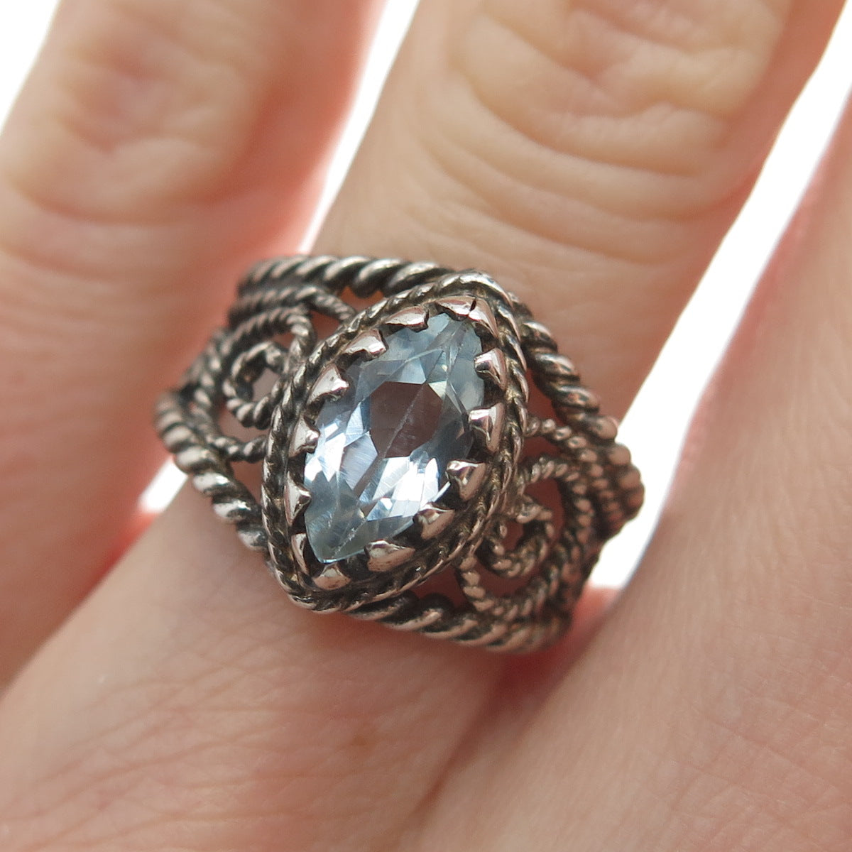 CHATEAU D'ARGENT Sterling Silver Vintage Real Blue Topaz Oxidized Ring Size 5.75
