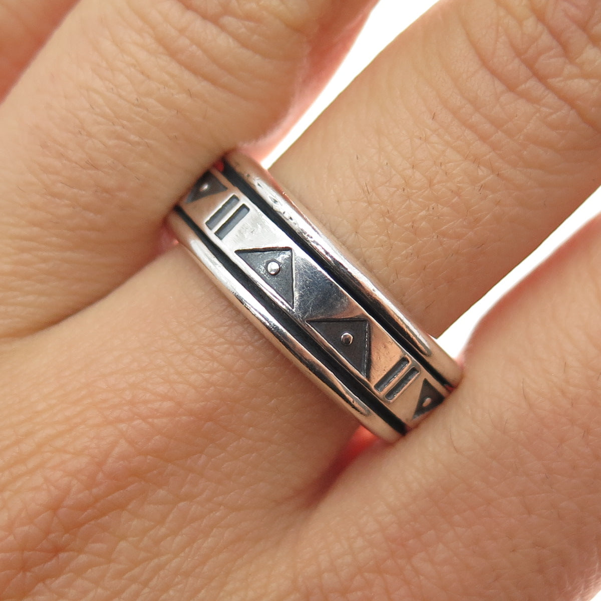925 Sterling Silver Vintage Modernist Rotating Band Oxidized Ring Size 10.25