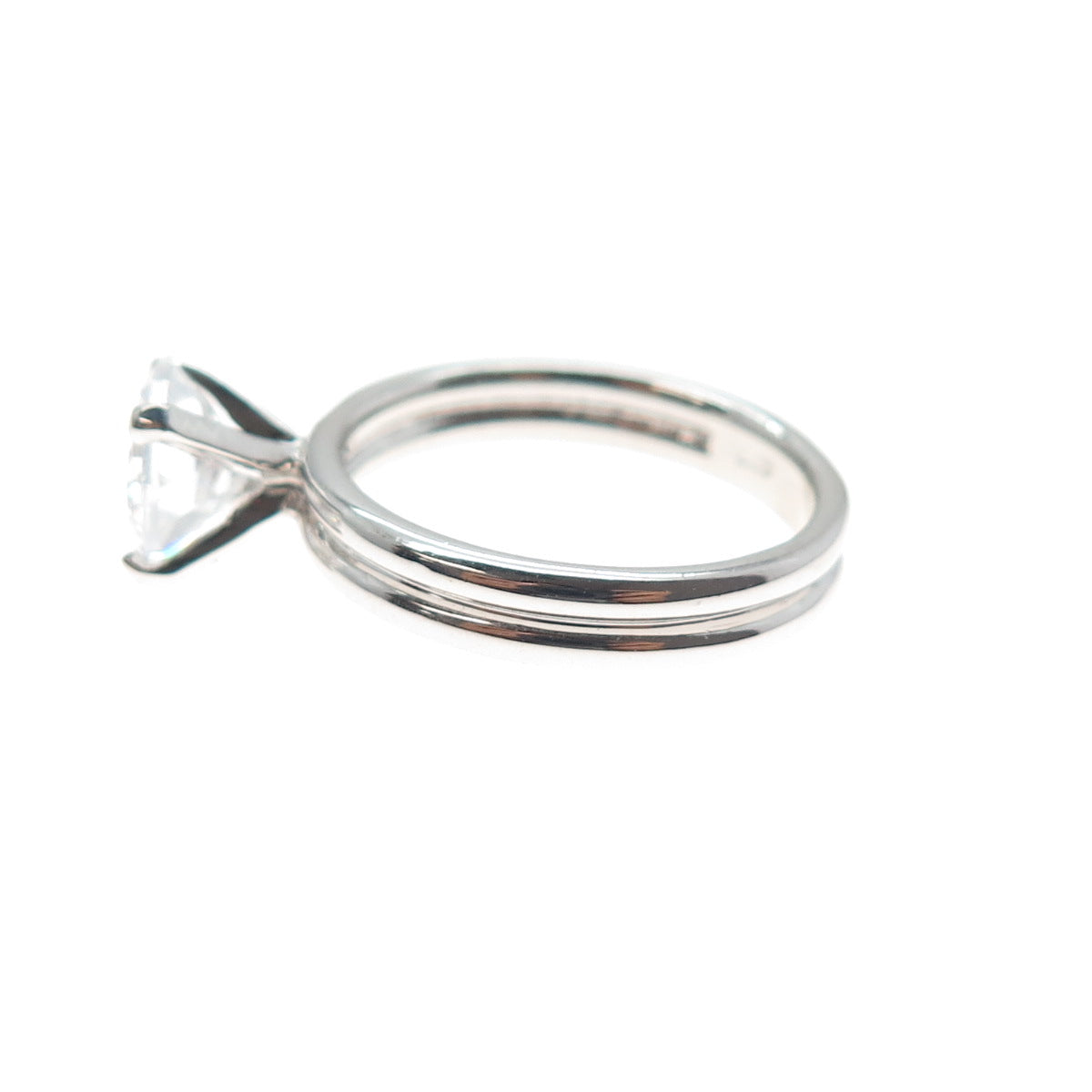 925 Sterling Silver Round-Cut C Z Engagement Ring Size 8.25