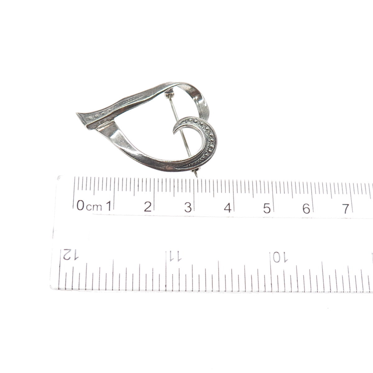 925 Sterling Silver Vintage Modernist Open Heart Oxidized Pin Brooch