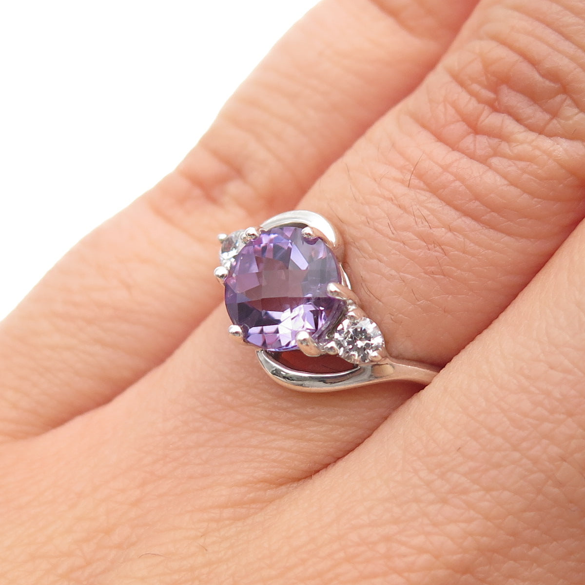 925 Sterling Silver Real Round-Cut Amethyst & C Z Ring Size 5
