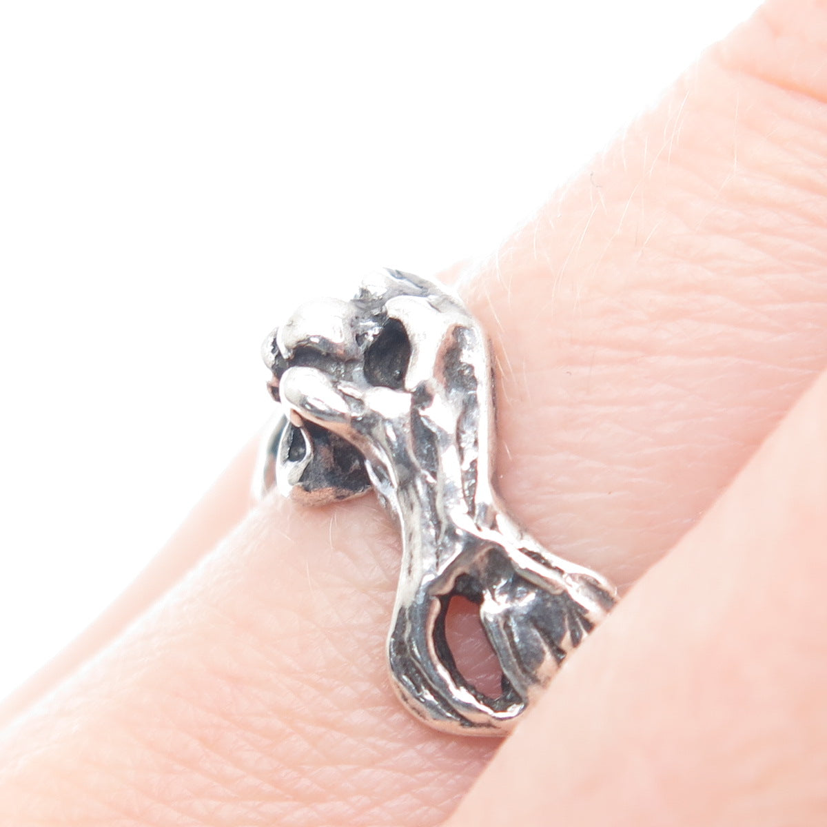 925 Sterling Silver Vintage Dog Oxidized Ring Size 7