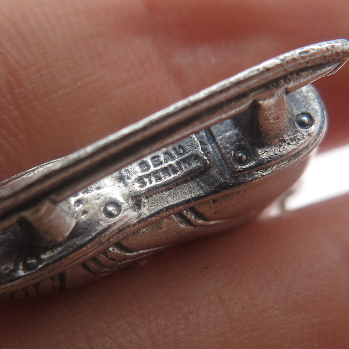 BEAU 925 Sterling Silver Vintage Ice Skating Shoe 3D Charm Pendant