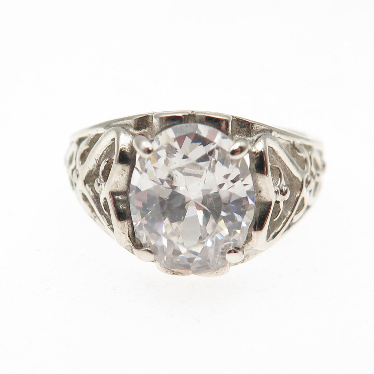 Chateau D’Argent Sterling Silver Vintage Oval-Cut C Z Heart Promise Ring Size 7