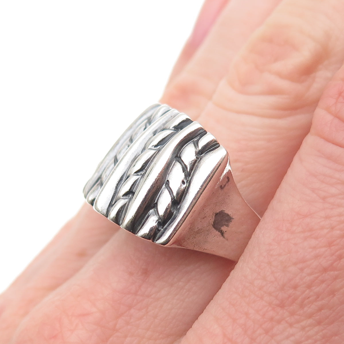 Chapal Zenray Sterling Silver Vintage Modernist Ribbed Oxidized Ring Size 6.75
