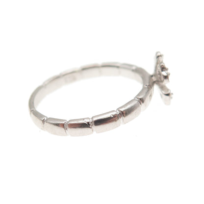 925 Sterling Silver Round-Cut C Z Floral Ring Size 5