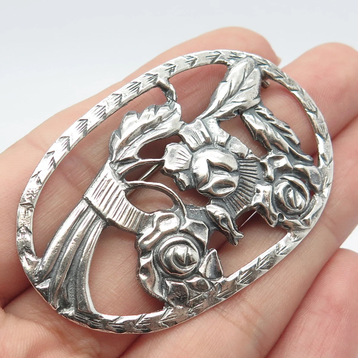 925 Sterling Silver Vintage Open Floral Pin Brooch