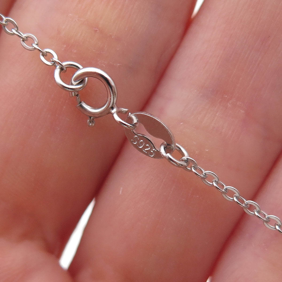 Annika Witt 925 Sterling Silver Teardrop Cable Chain Necklace 18"