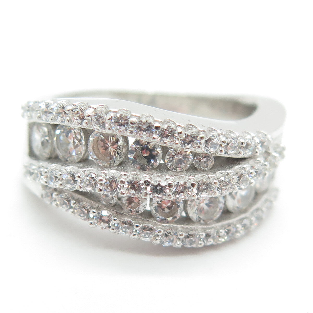 925 Sterling Silver Graduated Round-Cut C Z Ring Size 7.25