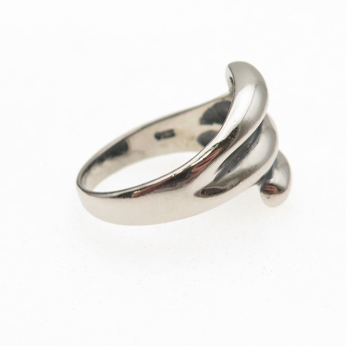 925 Sterling Silver Vintage Modernist Ribbed Bypass Oxidized Ring Size 9.25