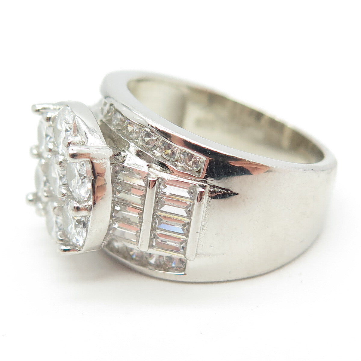 925 Sterling Silver Multi-C Z Ring Size 8.25