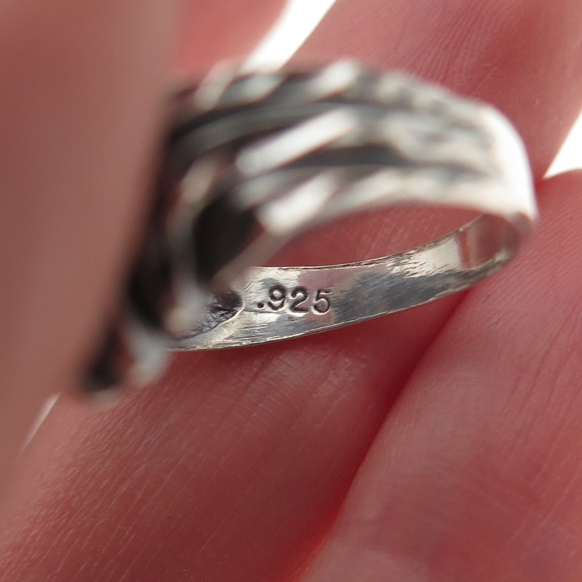 925 Sterling Silver Vintage Modernist Oxidized Ring Size 7.25