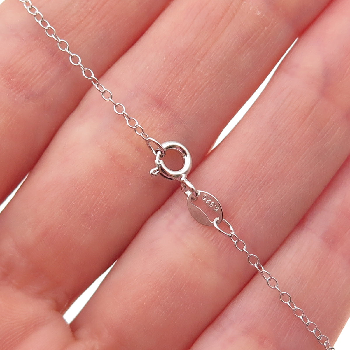 925 Sterling Silver Real Oval-Cut Tanzanite & C Z Cable Chain Necklace 18"