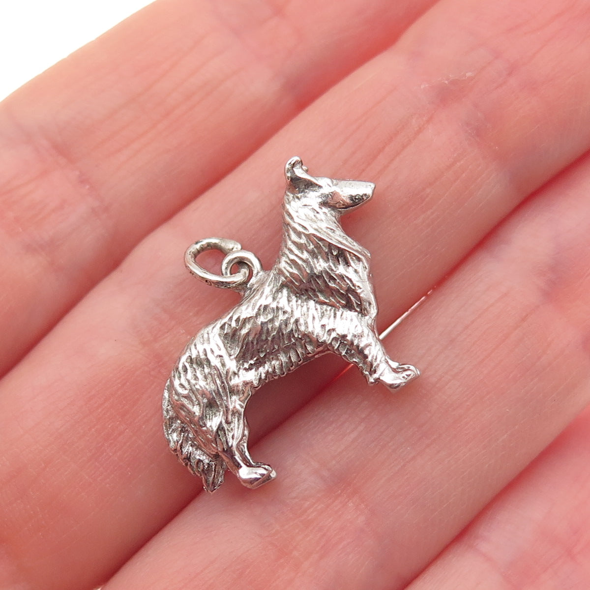 Wells 925 Sterling Silver Vintage Collie Dog 3D Mini Charm Pendant