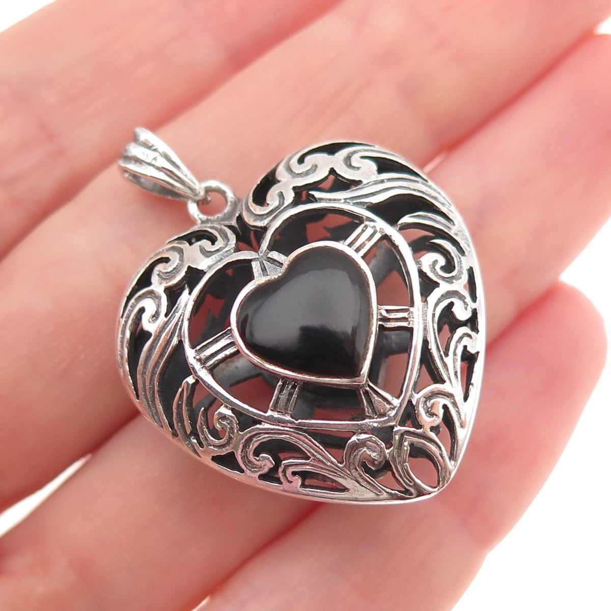 925 Sterling Silver Vintage Real Black Onyx Ornate Heart Dual Sided Pendant