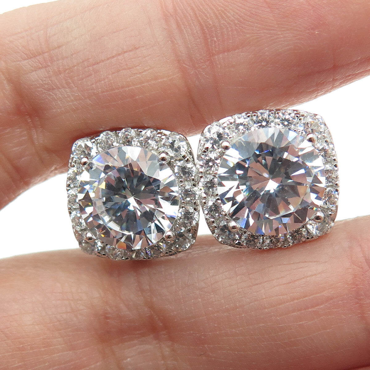 925 Sterling Silver Round-Cut C Z Earrings