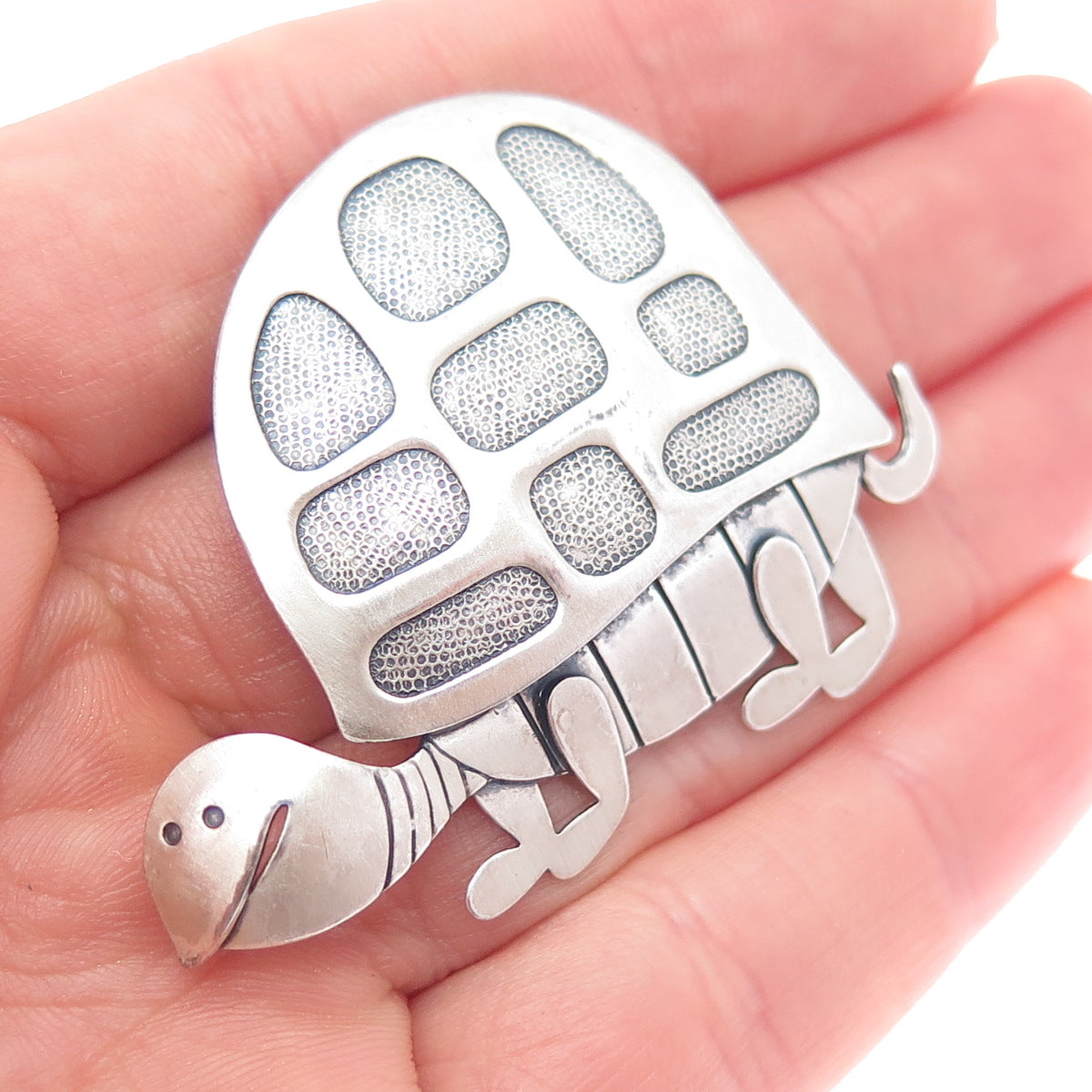 BEAU 925 Sterling Silver Vintage Turtle Cartoon Character Oxidized Pin Brooch