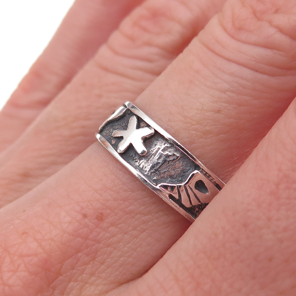 925 Sterling Silver Vintage Sea Life Oxidized Band Ring Size 6.75