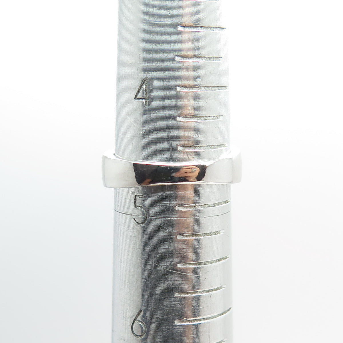 925 Sterling Silver Real Mystic Quartz & Round-Cut C Z Ring Size 4.75