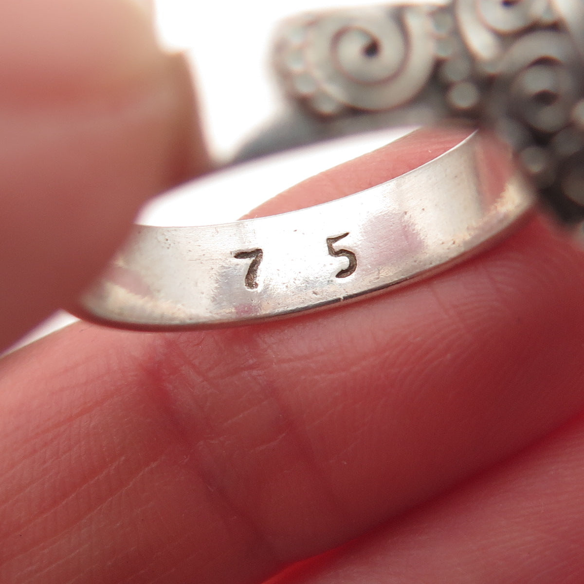 925 Sterling Silver Vintage Real Cherry Quartz Spiral Oxidized Ring Size 7.5