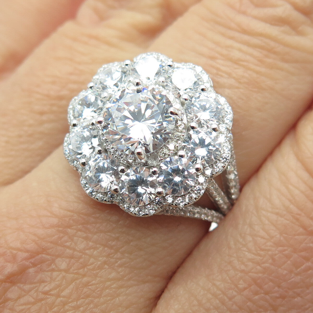 925 Sterling Silver Round-Cut C Z Ring Size 8