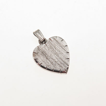 Lamode 925 Sterling Silver Vintage Heart Mini Charm Pendant
