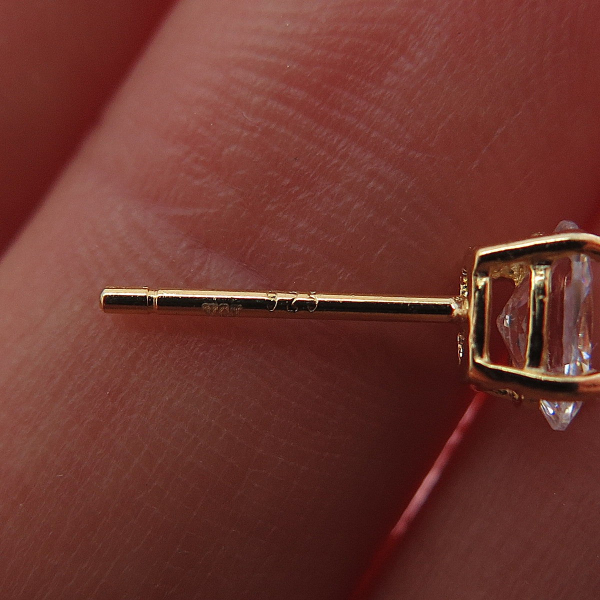 925 Sterling Silver Gold Plated Oval-Cut C Z Stud Earrings