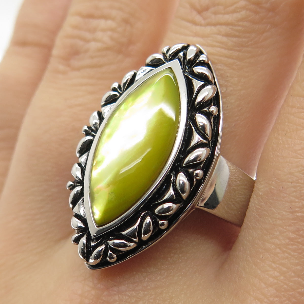 925 Sterling Silver Real Yellow Mother-of-Pearl Statement Ring Size 10.25