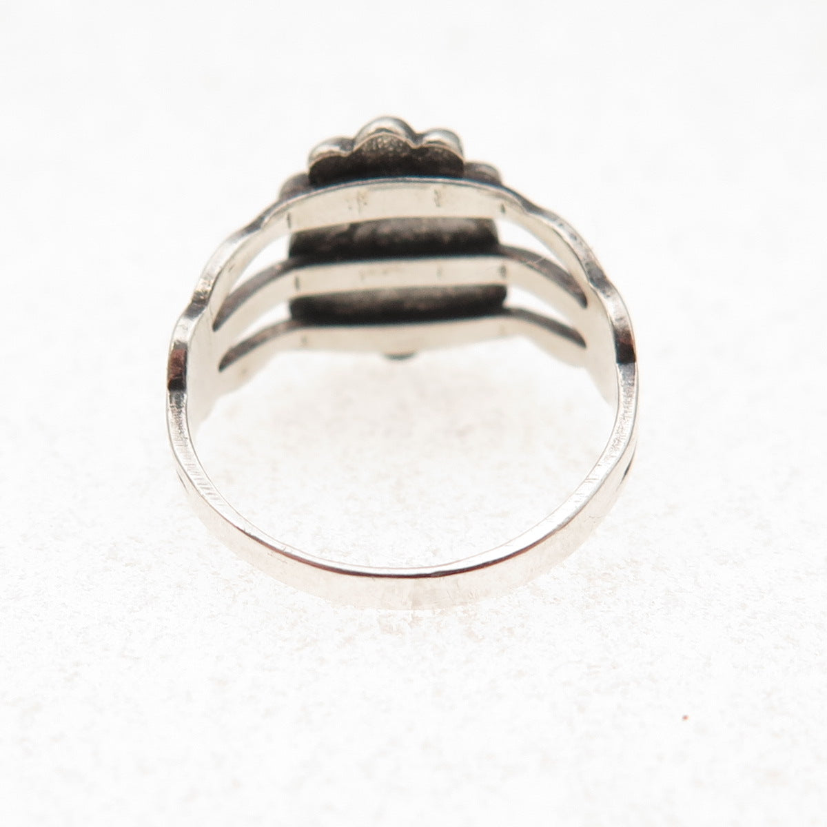 Old Pawn Sterling Silver Vintage Southwestern Turquoise Tribal Ring Size 2.25