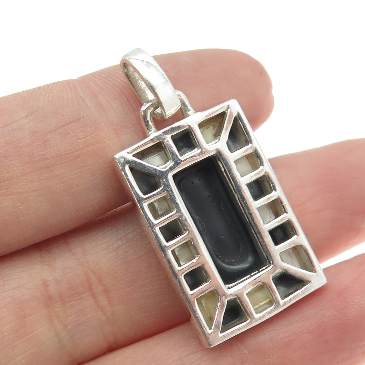 925 Sterling Silver Vintage Real Mother-of-Pearl & Black Onyx Pendant